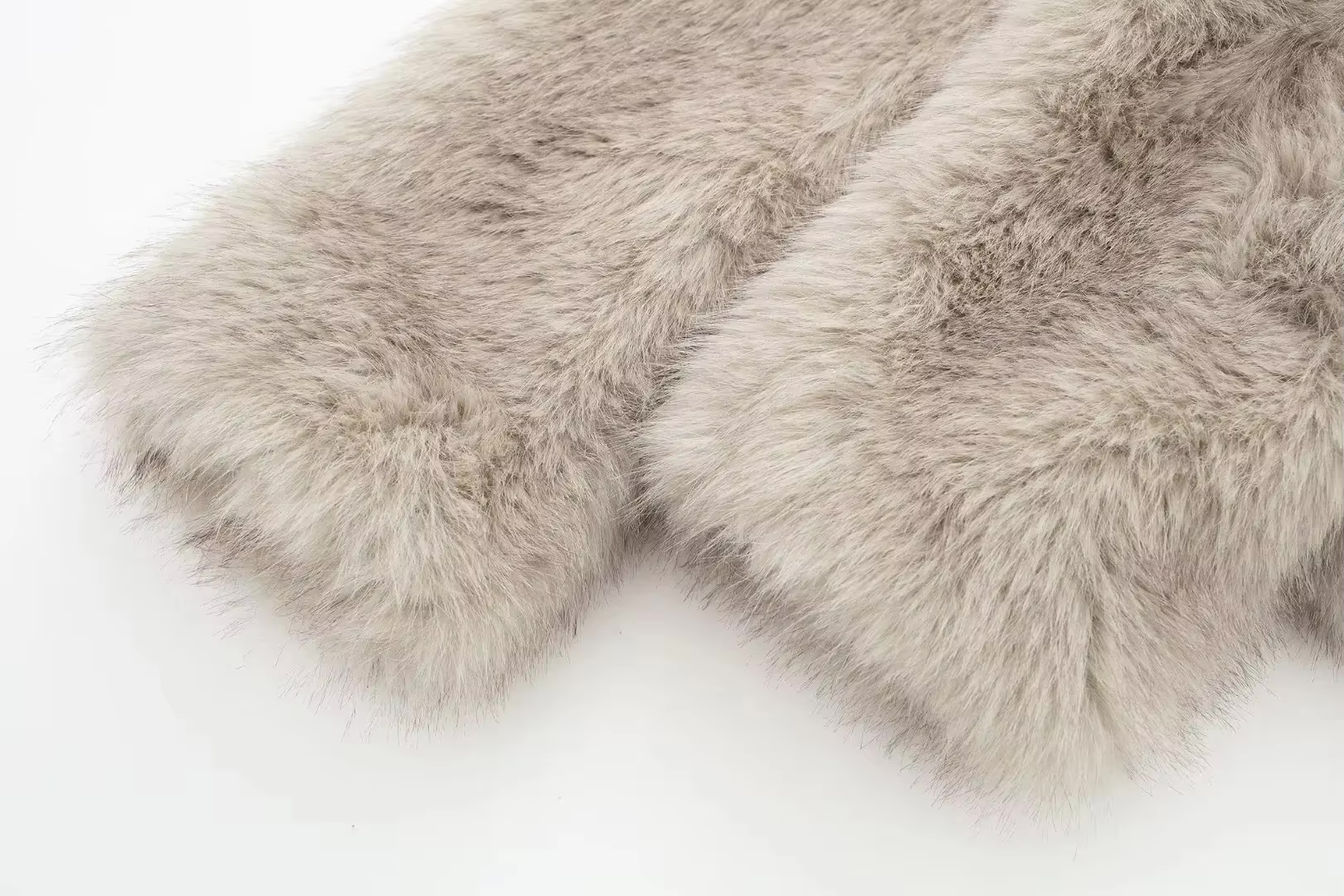 Camille | Women's Oversized Coat | Faux-Fur · PNY