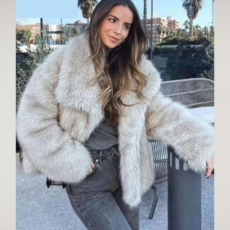 Camille | Women's Oversized Coat | Faux-Fur · PNY