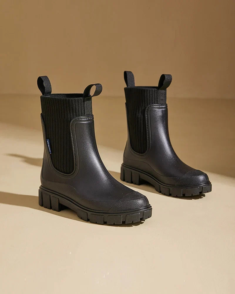 Harper | Women's Chelsea Boots | Chunky Lug Sole · PNY
