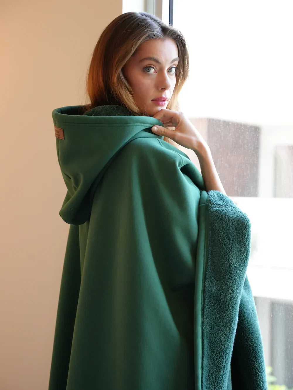 Harper | Women's Hooded Blanket | Sherpa-Lined · PNY
