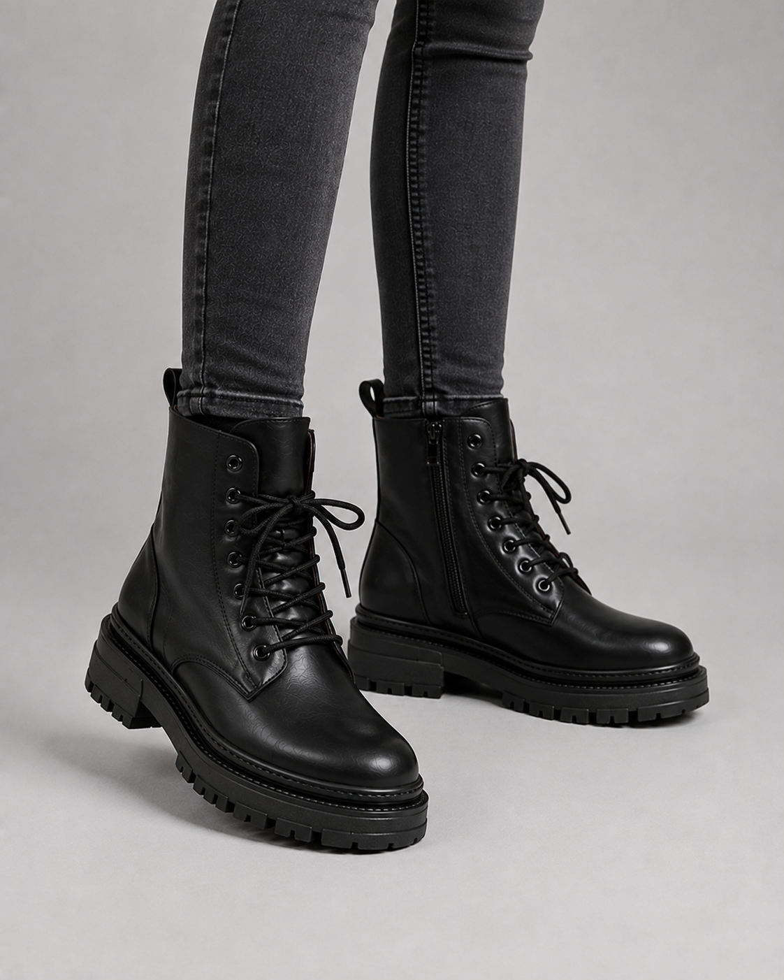 Harper | Women's Lace-Up Combat Boots | Side Zip · PNY