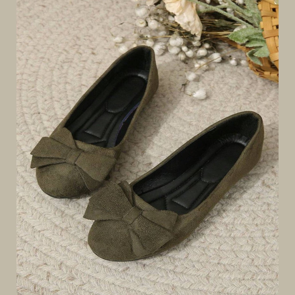 Isabel | Women's Slip-On Flats | Bow Accent · PNY