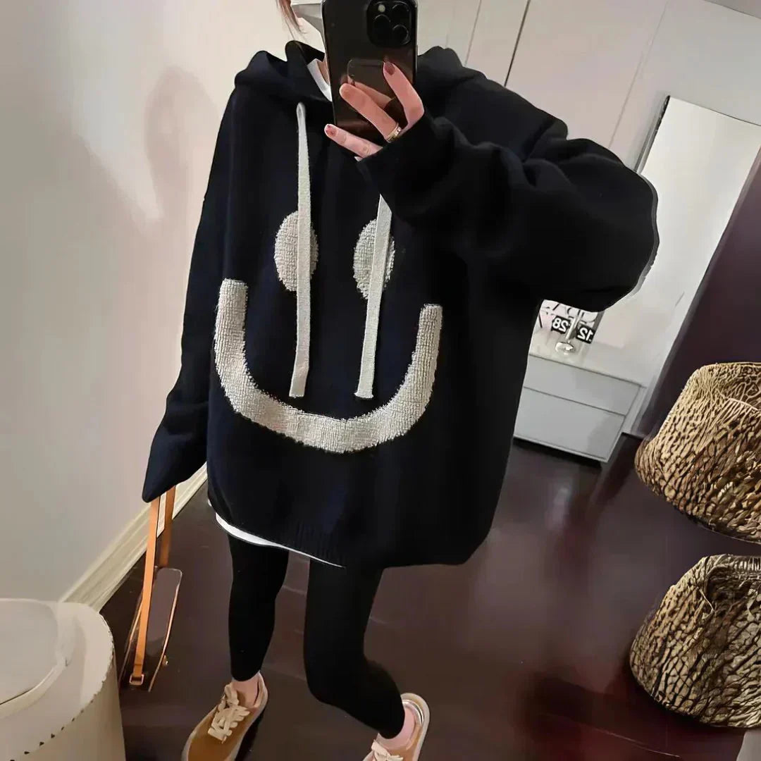 Mila | Women's Oversized Hoodie | Smiley Knit · PNY