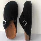 Morgan | Unisex Closed-Toe Clogs | Buckle Strap · PNY