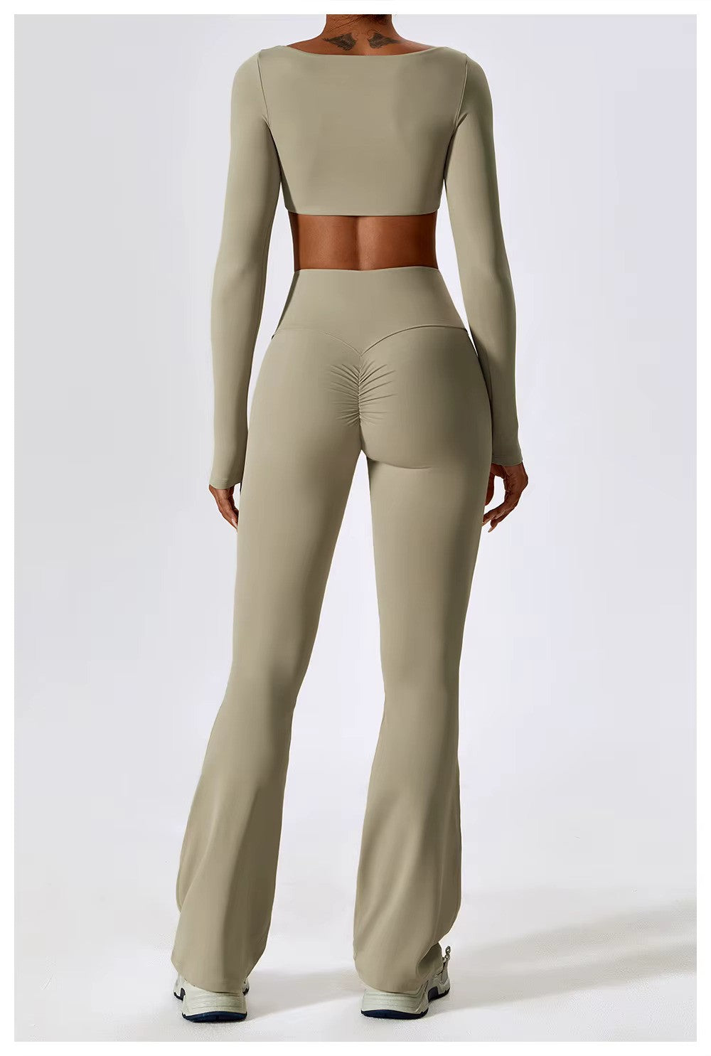 Nadia | Women's Square-Neck Crop Top | Long-Sleeve · PNY
