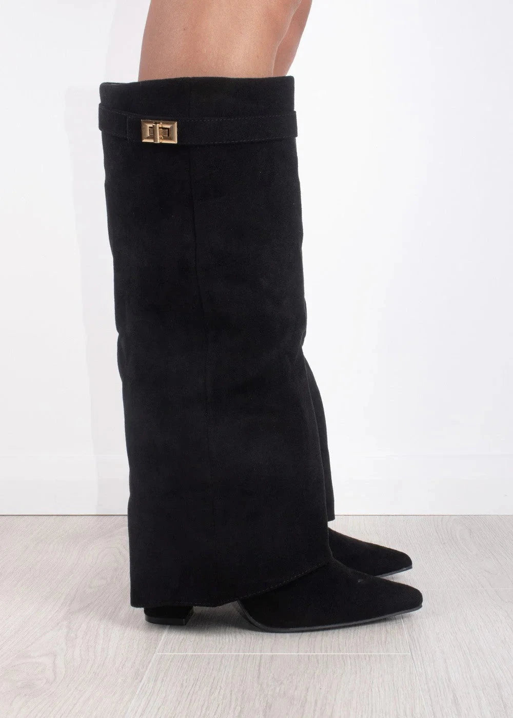 Sienna | Women's Pointed-Toe Boots | Buckle Detail · PNY
