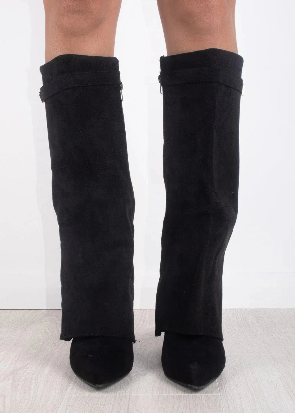 Sienna | Women's Pointed-Toe Boots | Buckle Detail · PNY