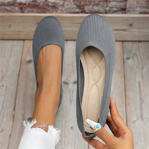 Sophia | Women's Round-Toe Flats | Knit Slip-On · PNY