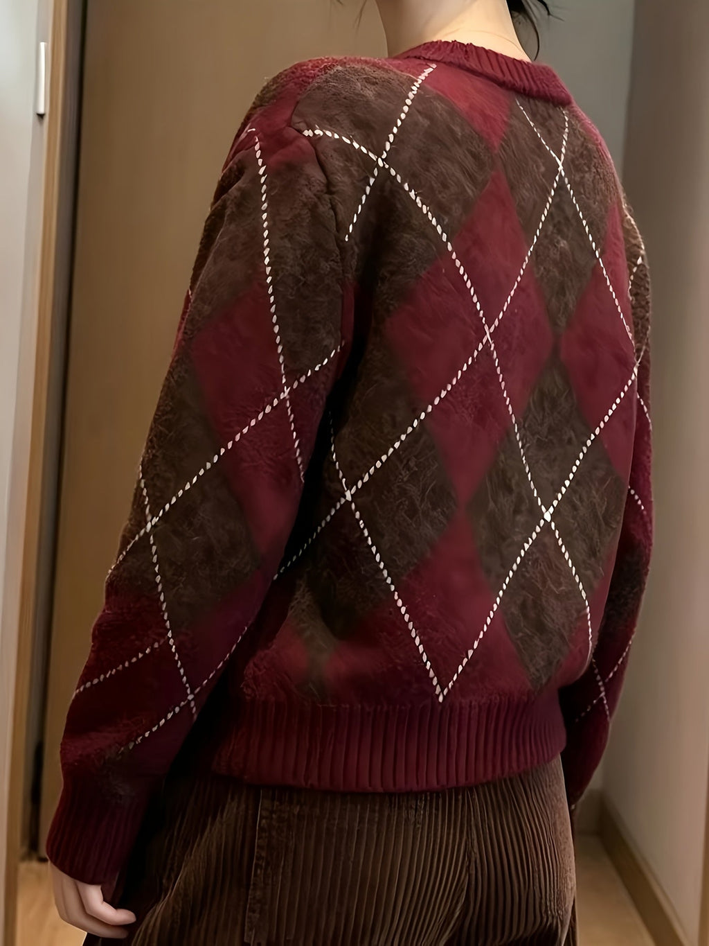 Vivian | Women's Crewneck Sweater | Argyle Knit · PNY