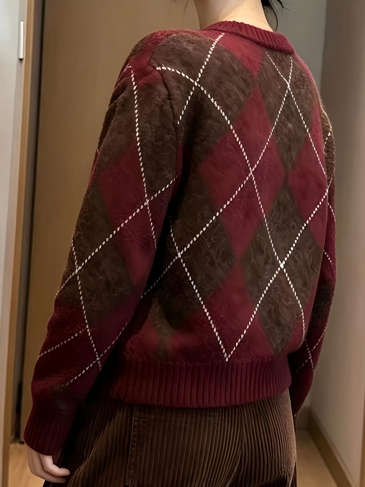 Vivian | Women's Crewneck Sweater | Argyle Knit · PNY