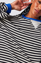 Willow | Women's Oversized Sweatshirt | Striped Print · PNY